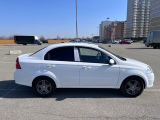 2006 Chevrolet Aveo I Рестайлинг, белый, 480000 рублей, вид 2