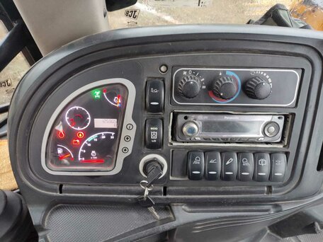 2012 JCB 4CX, жёлтый, 8300000 рублей, вид 4