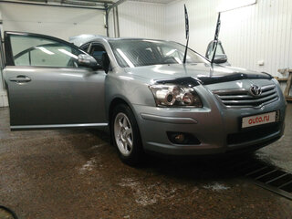 2008 Toyota Avensis II Рестайлинг, серебристый, 1050000 рублей, вид 2