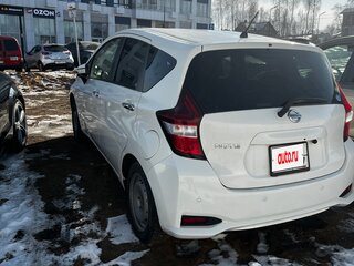2020 Nissan Note II Рестайлинг, белый, 1180000 рублей, вид 4