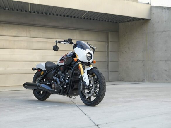 2025 Indian Scout, белый - вид 22