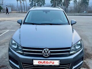 2011 Volkswagen Touareg II, серый, 2150000 рублей, вид 4