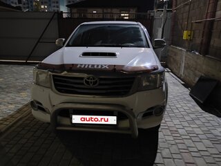 2012 Toyota Hilux VII Рестайлинг, белый, 1950000 рублей, вид 2