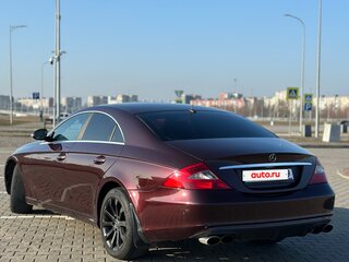 2006 Mercedes-Benz CLS 350 I (C219), красный, 1000000 рублей, вид 3