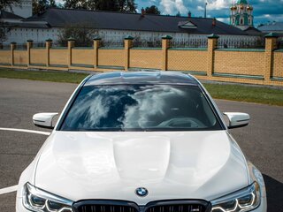 2020 BMW M5 VI (F90), белый, 9000000 рублей, вид 4