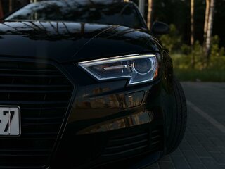 2020 Audi A3 III (8V) Рестайлинг, чёрный, 1900000 рублей, вид 2