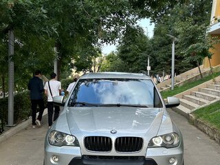 2007 BMW X5 48i II (E70), серебристый, 1179000 рублей, вид 3