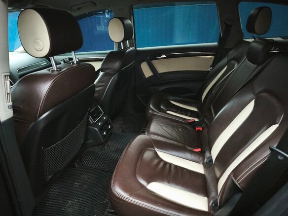 2012 Audi Q7 8-speed I (4L) Рестайлинг, чёрный, 2500000 рублей - вид 17