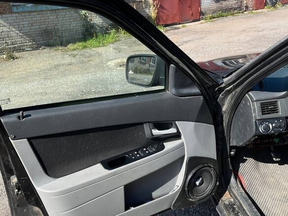 2008 Lada (ВАЗ) Priora I, чёрный, 180000 рублей - вид 8