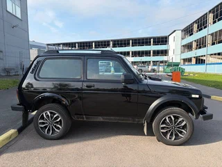 2025 Lada (ВАЗ) Niva Legend Sport I, чёрный, 1290000 рублей, вид 4