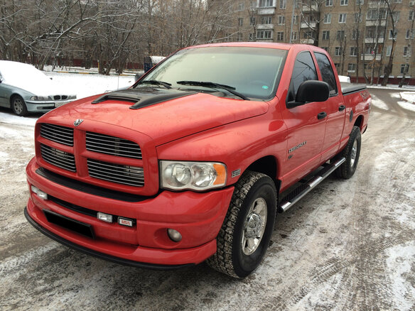 2003 Dodge RAM III (DR/DH), красный - вид 1