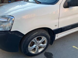2010 Citroen Berlingo I Рестайлинг, белый, 450000 рублей, вид 5