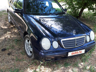 2000 Mercedes-Benz E-Класс 280 II (W210, S210) Рестайлинг, синий, 1150000 рублей, вид 2