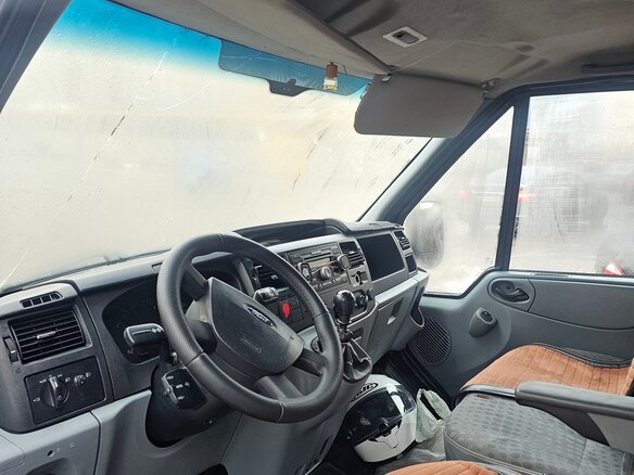 2011 Ford Transit, синий, 1750000 рублей - вид 2