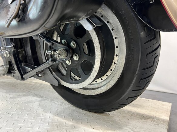 2006 Harley-Davidson Fat Boy, бежевый, 580000 рублей - вид 26