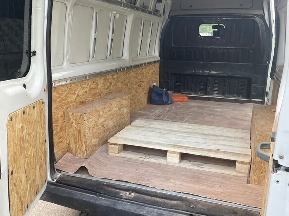 2010 Ford Transit, белый, 1200000 рублей - вид 7