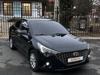 2021 Hyundai Accent V Рестайлинг, чёрный, 1650000 рублей, вид 1