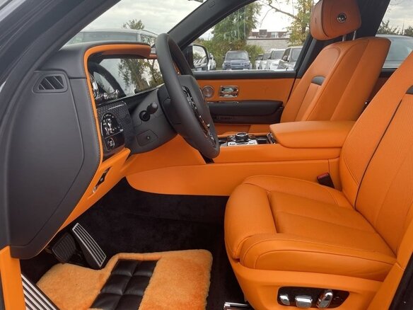 2025 Rolls-Royce Cullinan Black Badge I Рестайлинг (Series II), чёрный, 62578104 рублей - вид 5