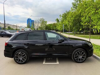 2017 Audi Q7 II (4M), чёрный, 2999999 рублей, вид 3