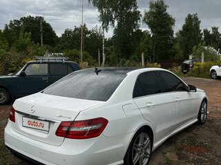 2012 Mercedes-Benz E-Класс 200 7G-Tronic IV (W212, S212, C207), белый, 1850000 рублей, вид 3