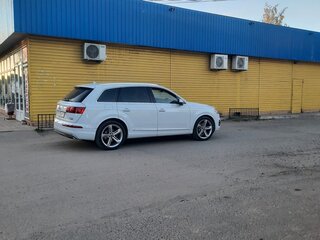 2019 Audi Q7 II (4M), белый, 5500000 рублей, вид 4