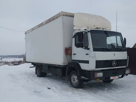 1995 Mercedes-Benz 814, белый, 750000 рублей, вид 2