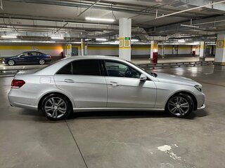 2014 Mercedes-Benz E-Класс 300 IV (W212, S212, C207) Рестайлинг, серебристый, 2550000 рублей, вид 3