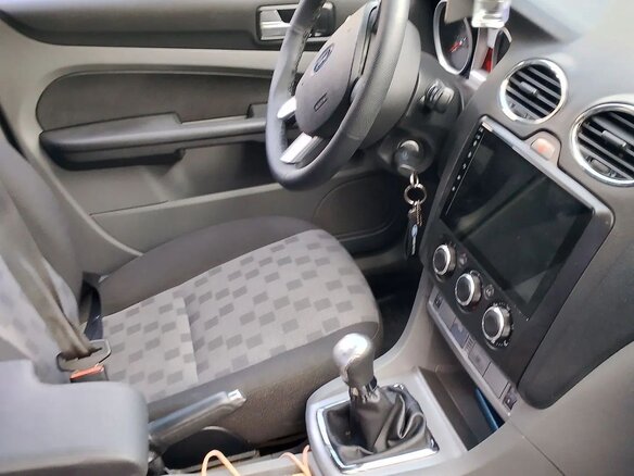 2008 Ford Focus II Рестайлинг, белый, 410000 рублей - вид 4