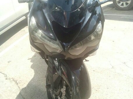 2013 Kawasaki ZX1400C, чёрный, 1100000 рублей, вид 4