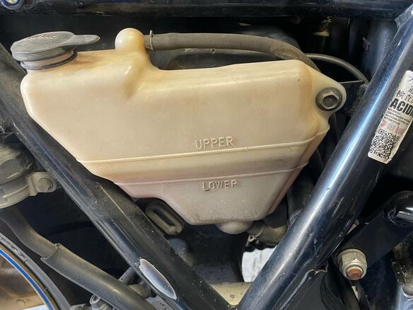 2005 Honda CB 400 Super Four, синий, 410000 рублей - вид 20