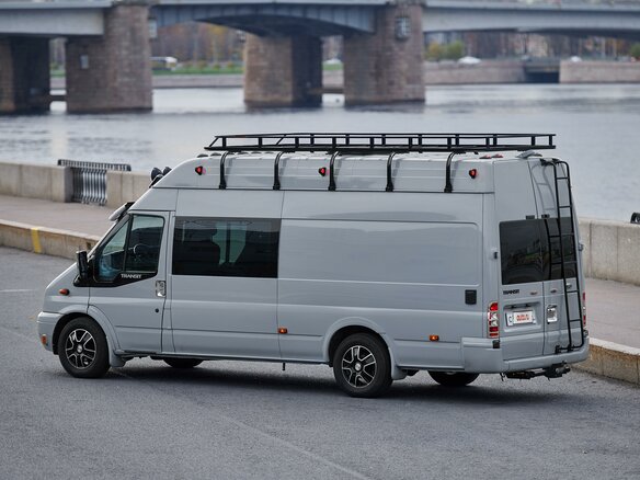 2009 Ford Transit, серый, 4200000 рублей - вид 3