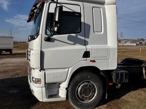 2002 DAF CF-series, белый, 2700000 рублей - вид 4