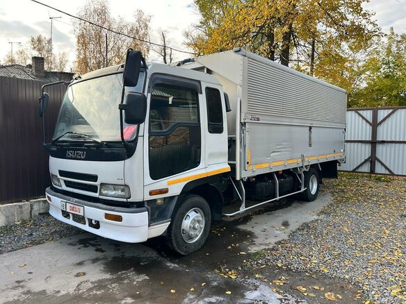 2001 Isuzu Forward (F-Series), белый, 3500000 рублей - вид 20