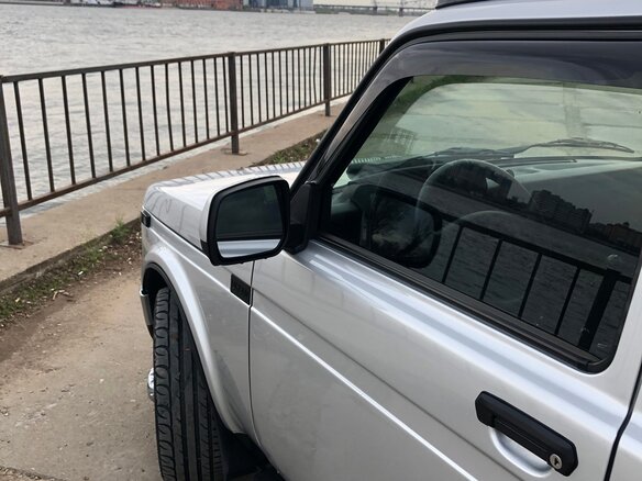 2018 Lada (ВАЗ) 2121 (4x4) Urban I Рестайлинг, серебристый, 760000 рублей - вид 4