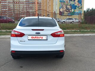 2014 Ford Focus III, белый, 690000 рублей, вид 4