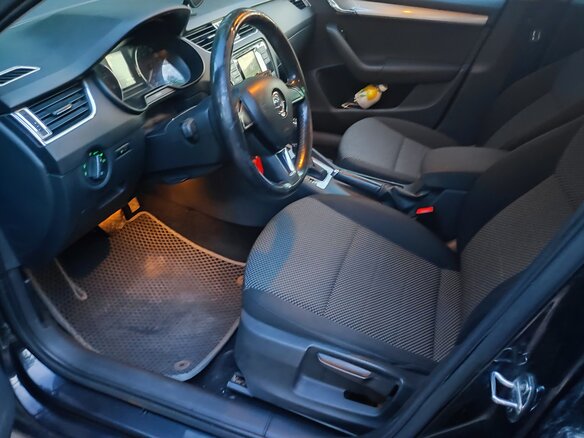 2016 Skoda Octavia III (A7), чёрный, 885000 рублей - вид 20