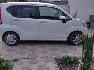 2018 Daihatsu Move VI Рестайлинг, белый, 1000050 рублей, вид 3