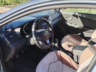 2013 Kia Rio 5-speed III, голубой, 930000 рублей, вид 5