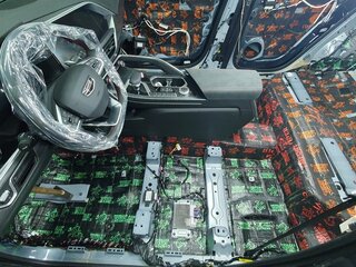 2022 Geely Tugella I, серый, 3900000 рублей, вид 4
