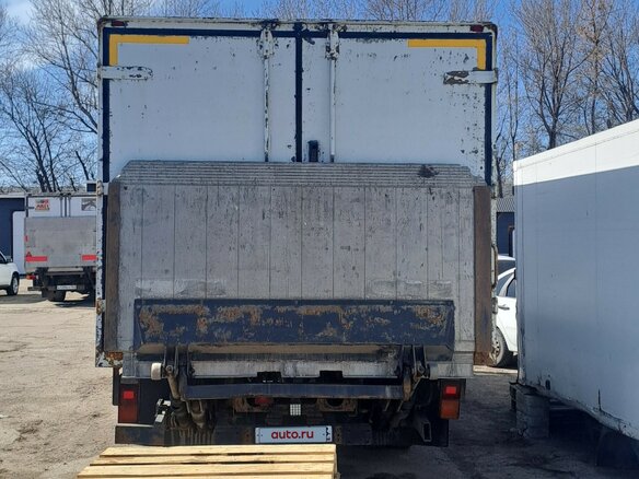 2015 Fuso (Mitsubishi) Canter, белый, 2350000 рублей - вид 3