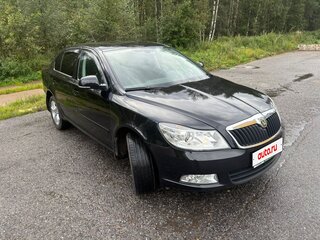 2010 Skoda Octavia II (A5) Рестайлинг, чёрный, 1060000 рублей, вид 4