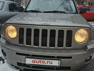 2007 Jeep Liberty (Patriot), серый, 750000 рублей, вид 2