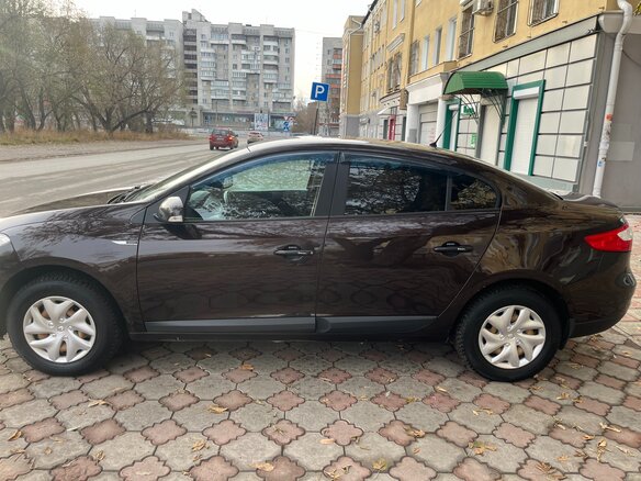 2014 Renault Fluence I Рестайлинг, коричневый, 900000 рублей - вид 15