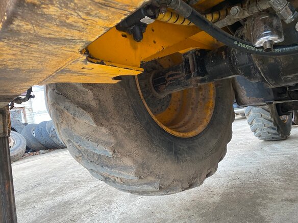 2011 JCB 3CX, 4990000 рублей - вид 9