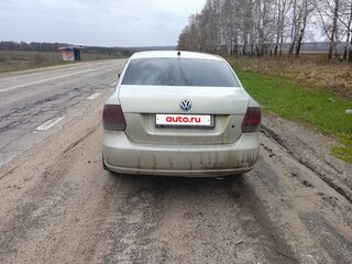2010 Volkswagen Polo V, серебристый, 600000 рублей, вид 3