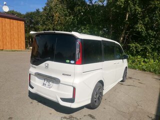 2018 Honda Stepwgn Spada V Рестайлинг, белый, 2950000 рублей, вид 3
