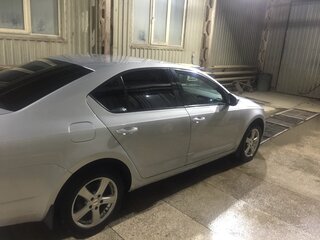2015 Skoda Octavia III (A7), серебристый, 1200000 рублей, вид 2