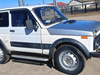 1998 Lada (ВАЗ) 2121 (4x4) I Рестайлинг, белый, 220000 рублей, вид 2