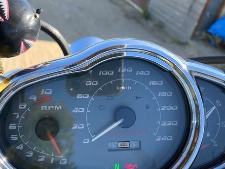 2006 Harley-Davidson V-Rod, чёрный, 1300000 рублей, вид 3