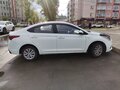 2019 Hyundai Solaris II, белый, 950000 рублей - вид 1